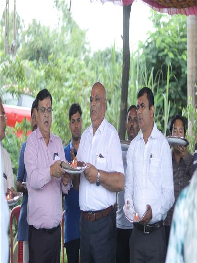 કામધેનુ યુનિવર્સિટી ધ્વારા ઉકાઈ ખાતે ચિંતન શિબિર કાર્યક્રમ ઉજવવામાં આવ્યો.