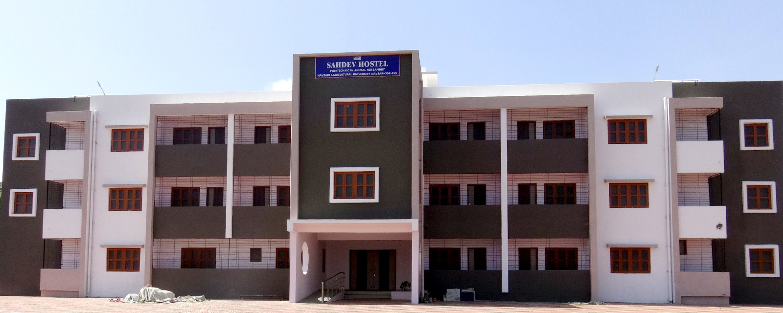 Polytechnic in Animal Husbandry, Navsari, Gujarat.