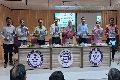 Training programme on “Clinical Insights on Managing Mastitis and Haemoprotozoan Infections in Dairy Cattle” organized at Veterinary College, KU, Sardarkrushinagar
