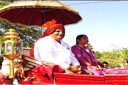 Grand Welcome of Hon'ble Vice Chancellor, K.U., Dr. P.H. Tank and Annual Day Celebration of Veterinary College, Junagadh, "Vet Rangat-2025"