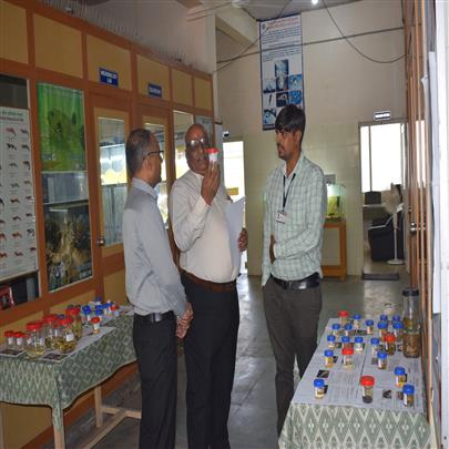 Visit of Dr. P.H. Tank, Hon. Vice chancellor, Kamdhenu University, Gandhinagar at Fisheries Research Station, Kamdhenu University, Sikka.