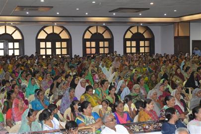 Dairy Farmers Training Programme on 16 October, 2016 at Porbandar