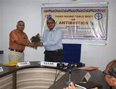 ‘THIRD ROUND TABLE MEET ON ANTIBIOTICS’ ORGANISED AT VETERINARY COLLEGE, KU, SARDARKRUSHINAGAR