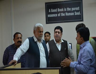 Hon. Minister of Fisheries, Animal Husbandry and Dairying, Government of India, Shri Parshottam Rupala Saheb made a visit at College of Dairy Science, Kamdhenu University, Amreli (Gujarat)