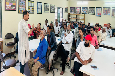 Awareness Lectures on Importance of Eggs to Egg Sellers and poultry farmers of Junagadh at LFC, Veterinary College, Junagadh.