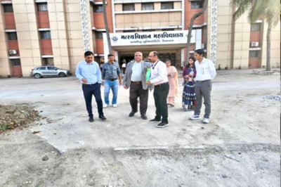 માન. કુલપતિશ્રી, કામધેનું યુનિવર્સિટી, ગાંધીનગર ડો. પી. એચ. ટાંક સાહેબની ફિશરીઝ સાયન્સ કોલેજ, કા.યુ., વેરાવળ ખાતે તારીખ ૨૪.૧૨.૨૦૨૫ની મુલાકાત માન. કુલપતિશ્રી, કામધેનું યુનિવર્સિટી, ગાંધીનગર ડો. પી. એચ. ટાંક સાહેબની ફિશરીઝ સાયન્સ કોલેજ, કા.યુ., વેરાવળ ખાતે તારીખ ૨૪.૧૨.૨૦૨૫ની મુલાકાત