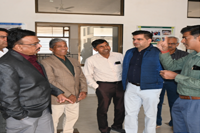 Visit of Dr Amit Nain, Member, VCI and BoM, Kamdhenu University, at Veterinary College, KU, Sardarkrushinagar Visit of Dr Amit Nain, Member, VCI and BoM, Kamdhenu University, at Veterinary College, KU, Sardarkrushinagar