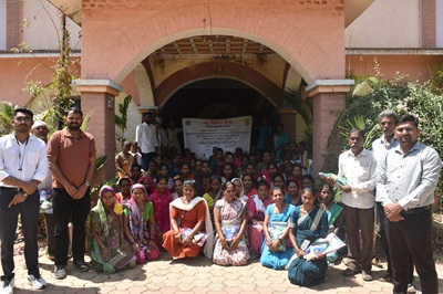 Pashu Vigyan Kendra, Waghai organized training on “Housing and Feeding Management of Livestock” at Subir, Dist.-Dang